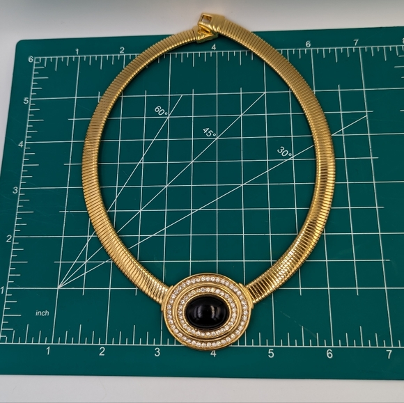 Vintage Gold Tone Snake/Omega Chain Black Lucite Cabachion Rhinestones Necklace - Picture 12 of 12